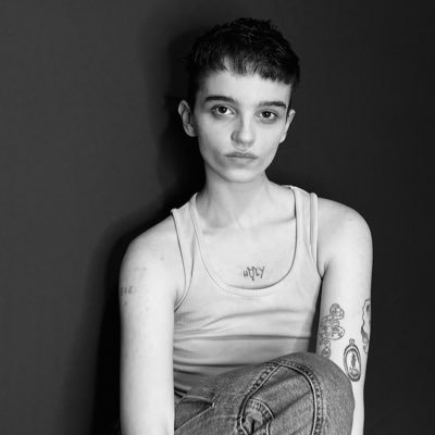 NYC-based licensed tattooist, poet, dancer & butch transsexual in every universe. he/him/they/them.