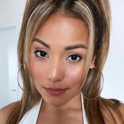 DorothyPelas's profile picture. Life’s wonderful