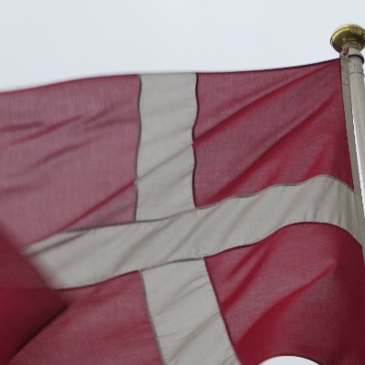 CrazeyJaney's profile picture. I've been to Copenhagen and I needed a random photo....