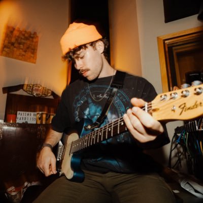 jvm3s33's profile picture. 