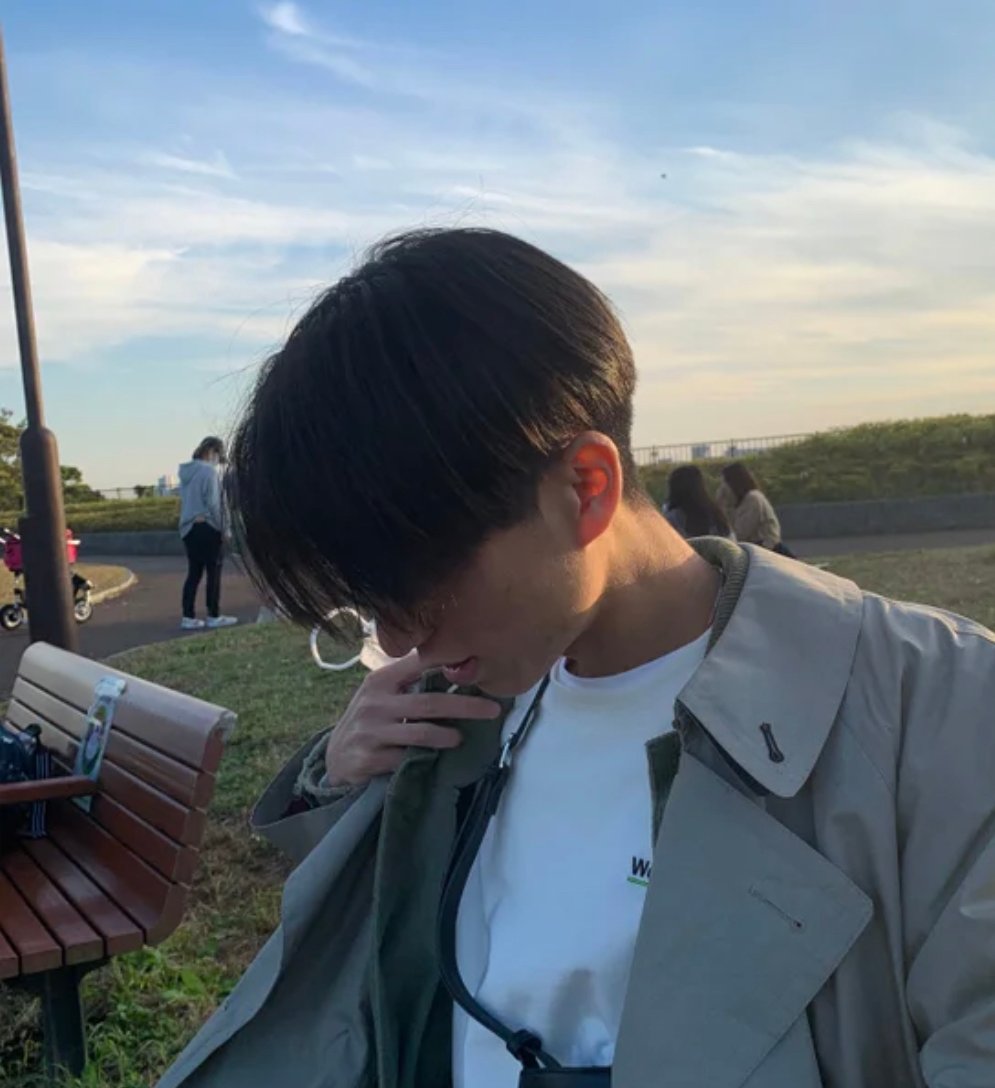 weibu56649152's profile picture. コールセンター作業員→ChatGPTを活用して年収3000万以上/32歳/AI大学で全てを学びました↓