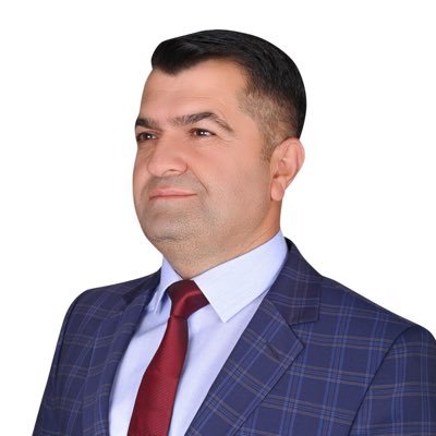 Emekli öğretmen KTÜ ÜNİVERSİTESİ SINIF ÖĞRETMENLİĞİ MEZUNU /ANADOLU ÜNİVERSİTESİ YEREL YÖNETİMLER MEZUNU/THK ÜNİVERSİTESİ İŞLETME YÜKSEK LİSANS YAPTI