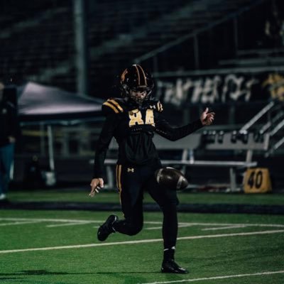 Newbury Park 2026 | Kicker/Punter | 4.0 GPA | 5’10 160 | 4 ⭐️ CSK k/p