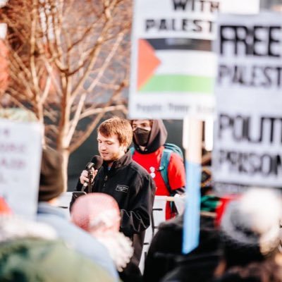 Elkridge, HoCo. Gen Z Democratic Socialist. Housing Advocate. YIMBY Hater. Anti-Zionist Jew. UBalt Law Graduate May 2025. He/Him.