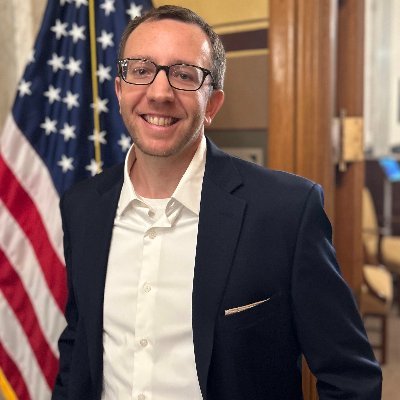 Campaign account for Ryan Pfenninger - entrepreneur, husband and father running as a Democrat for Congress in Indiana's 5th District.