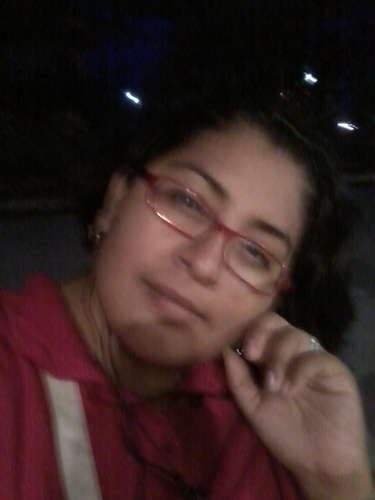 Perlyu's profile picture. 