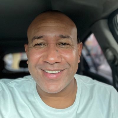 Exfutbolista Profesional https://t.co/DbEs9UieWC