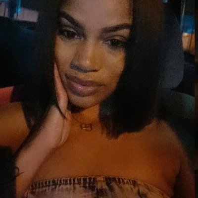 essyymaee's profile picture. jersey📍