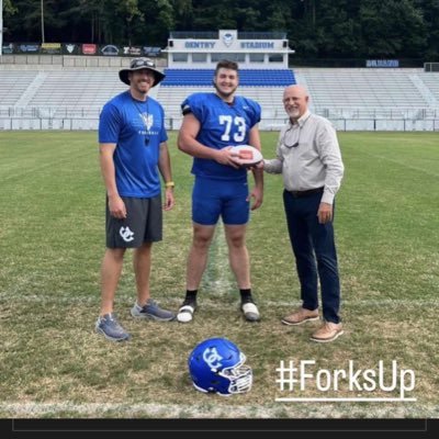 6’6 ft , 277 lb defensive line and offensive line  73#. Unicoi County High School. phone # (423)895-9894