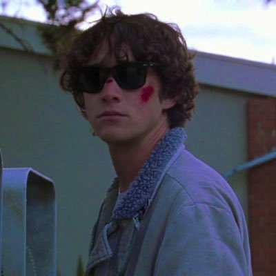 PRlNCEPEACH's profile picture. piece of shit