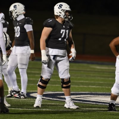 C/O 2026 6’3 270 OL @ All Saints Episcopal School 3.8 GPA #71 Email: 26edmondsd@aseschool.net Number: 817-721-9160