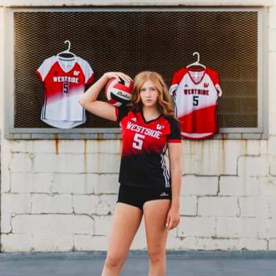 IsabellaLamb17's profile picture. WHS Varsity Volleyball 2024- NE Premier
