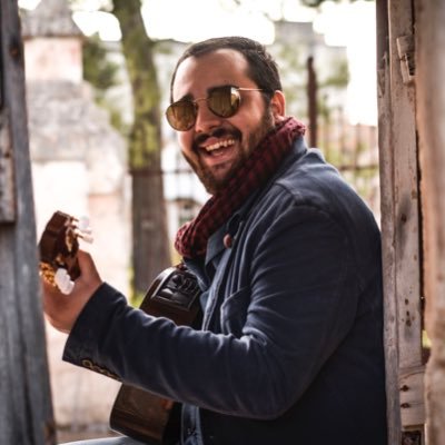 VITOCARRONE's profile picture. Vito Carrone (Fasano 19/09/91) è un chitarrista e compositore pugliese.