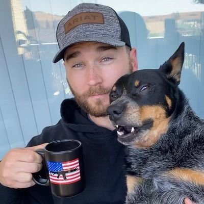 I'm a twitch affiliate and content creator. Variety gamer. Dad. veteran. live on twitch Mon-friday 6pm-12am pst.
link below
⬇️ ⬇️ ⬇️