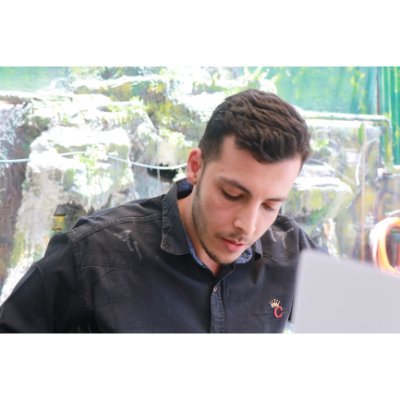 hosseinv_ir's profile picture. Frontend developer 
Football ❤️
Chelsea