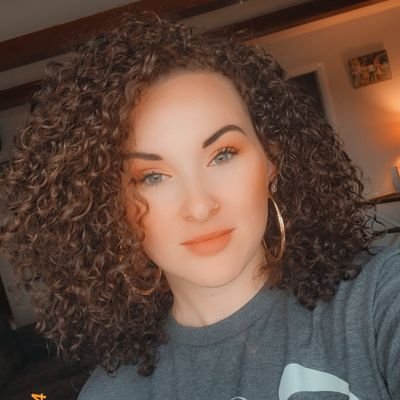 KelseyVanDine17's profile picture. 