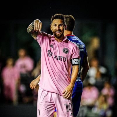 Manager • Efik • #Messi #Rema stan