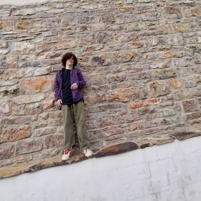 hon3xtly's profile picture. lol