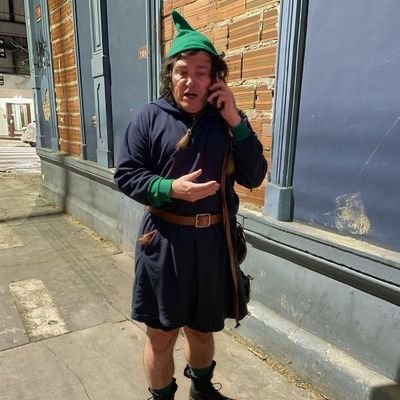 Necesito una biografía, cualquiera, la tuya.