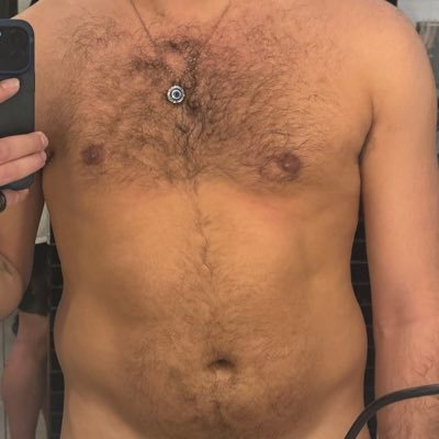 20-something hairy guy in NYC always looking for friends n fun 😈 | he/him