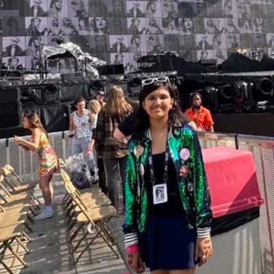 i'm 15 & ❤️ TAYLOR SWIFT! swiftie since 2014! my DREAM is to meet taylor! eras tour 5/21/23! never been invited to a taylor event! she/her 🤍 i live in the usa!