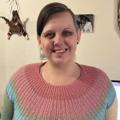 They/Them. Former journalist INtune magazine. Happily married Oct. 1st, 2020. Epileptic. Handmade knits for sale: https://t.co/TGdLpn7OYw