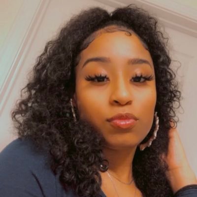 | 28 ⚢ | NC 📍 | ♋️ ☼ ♏ ☾ ♏ ⇡ | Tiktok & IG: blasiansade 📸 | LLC 🕊 | I 🫶🏽 women only ☀︎。 ⋆。 ゚