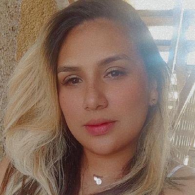 Periodista y Locutora Venezolana
⚽⚾🏀