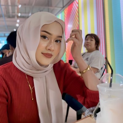 anothernicegirl's profile picture. 