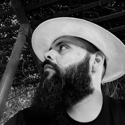 DiegoSaaH's profile picture. Pero lo que importa es cuanto he caminado y no cuanto tiempo me he demorado...   

#EmpreSaurio