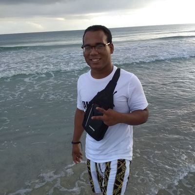 Mi amor por la tecnología es como un circuito interminable, siempre descubriendo nuevas formas de emocionarme y conectarme con el mundo. @LeyangTexidor