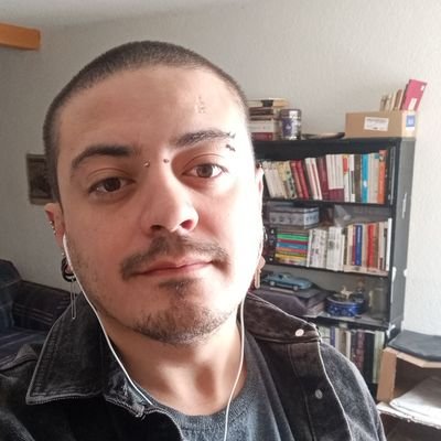 30 | él(he/him) | lgBt | mex | esp/eng | me gusta D&D, SCP, UTDR y cosas así
| Libertad para Palestina 🇵🇸