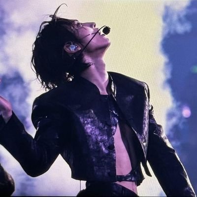 '93, she/her, 💜🖤🤍 | nsfw 🔞 | age in bio or block