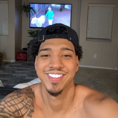 chris_solis's profile picture. 