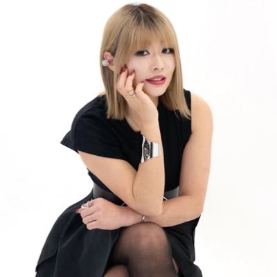 HstdSJ3ryvx7RVS's profile picture. 3期目年商10億、5事業経営 受講生1000名超え 超意識から理想を現実化へ9倍速させる公式LINE