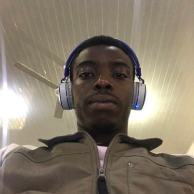 oliemgraphix11's profile picture. A graphic designer, web dev also a UI/UX Designer