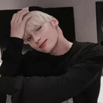 txtbaby_9's profile picture. Huening Kai my baby