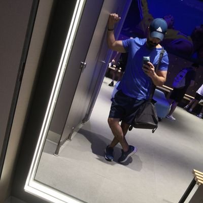 MeShazzz's profile picture. 