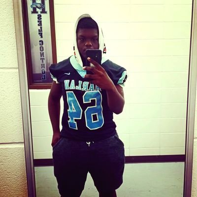 Harlan 
Football 
oline guard
Brennenpellum@gmail.com 
Wieght(190)
Squat(375)
Bench(195)
hight (5,7)
power clean (205)
40 yard (5.37)