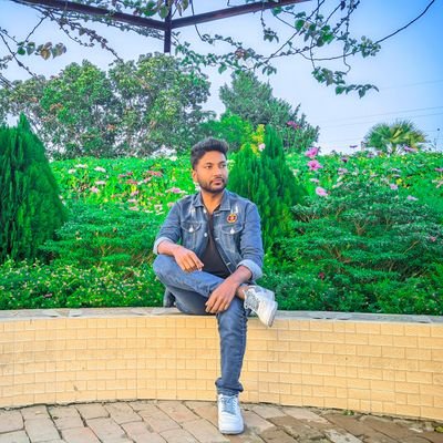 Mr_RakiBB's profile picture. নিজের মন খারাপ নিজেই ভালো করতে জানি, আমার আমি ছাড়া কেও নাই!