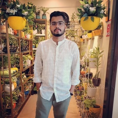 Harshmodi30's profile picture. Software Engineer