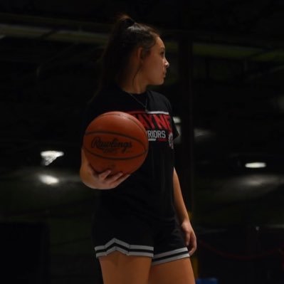 PG c/o 2028 #33 @WayneGirlsBBall @WVthunderUAA XC & Track/ GPA: 4.19 NJHS š/NCAA #2106203157/follow me on IG: @dezthomas33