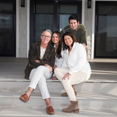 Nick Laudano is the founder of Acente Solutions and an expert in HR Business Processes and Human Resource Management Systems with focus in NJ, NY and PA