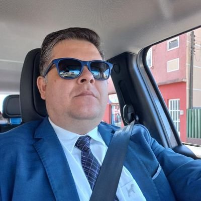 Maior Aprendiz | Consultor | Assessor.
Foco em soluções, na construção de relacionamentos pautados na Ética e transparência. Vamos, juntos!?