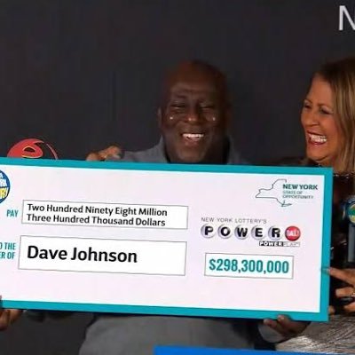I’m DAVE JOHNSON THE WINNER OF $298.3Million I AM USING THIS TIME TO APPRECIATE AND GIVING OUT $30,000 TO MY FIRST 2K FOLLOWS AND I PICK RANDOMLY❤️