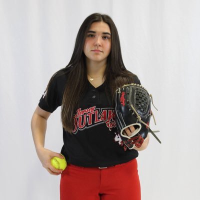 18u Jersey Outlaws Gold DB/ Skelly #46, 2B & OF, RVRHS Softball and Basketball 2024, email: emersynn.fair.2024@gmail.com Muhlenberg Commit