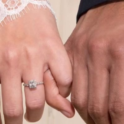 amani16627's profile picture. 