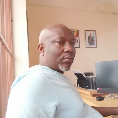 Licencié en santé publique, gestionnaire logistique de programme et activiste et défenseurs de droits humains. SG du Bureau  de la Diaspaspora cong en ouganda