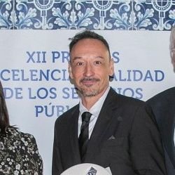 Grado en Educación Social, Sexólogo y Escritor. 
Premio a la Excelencia JCCM 2023 en Servicios Públicos prestados a la ciudadanía.
Conviviente de cáncer. 
✊🌹♥️