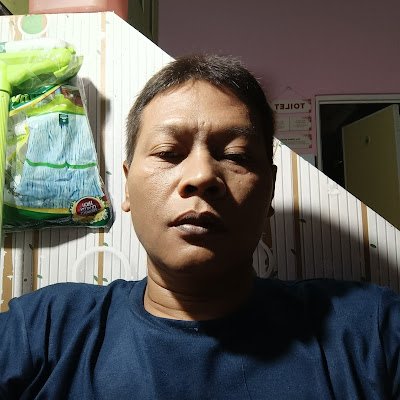 PrasTyo87450807's profile picture. 